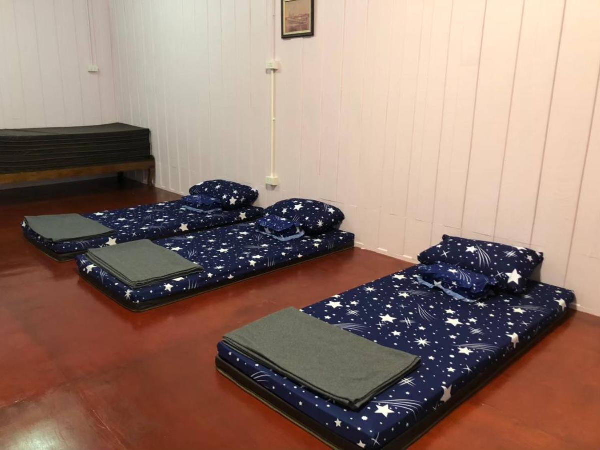 Rub Lom Chom Klong Homestay 춤폰 외부 사진